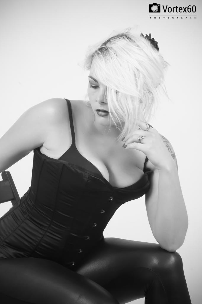 Black And White by Vortex60 photographe
