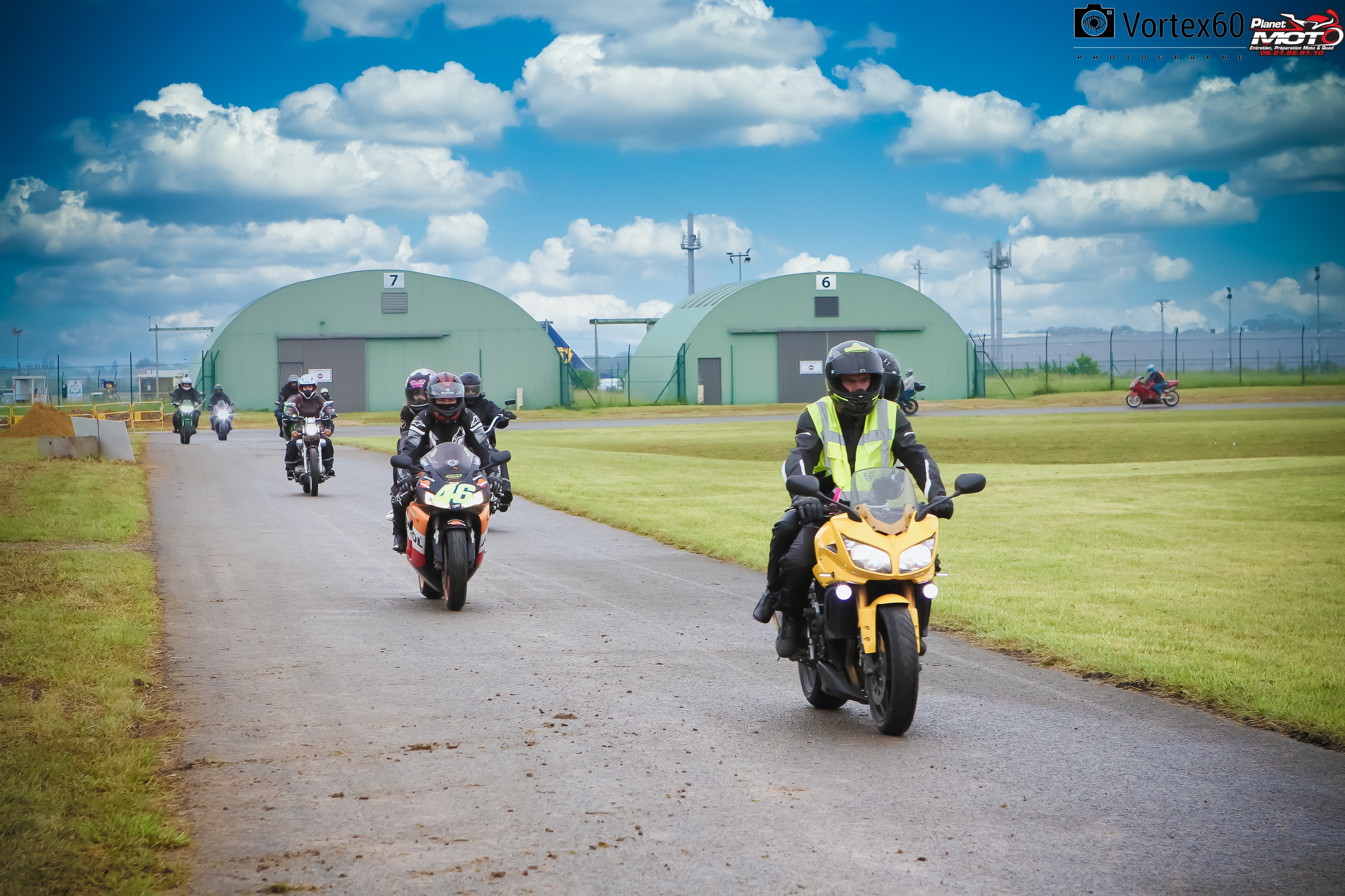 On s'envoi en l'aire avec PLANET MOTO by Vortex60 Photographe
