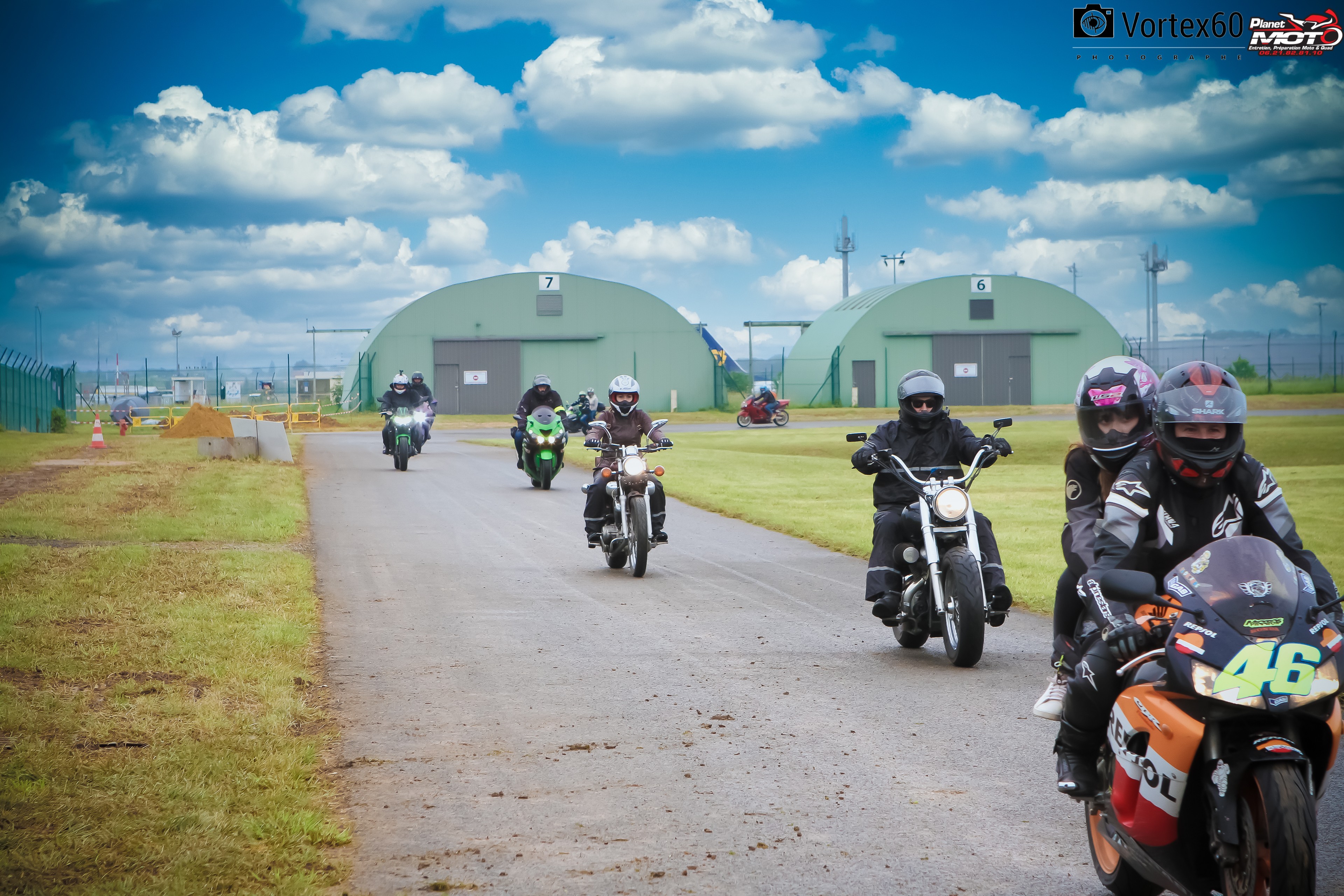On s'envoi en l'aire avec PLANET MOTO by Vortex60 Photographe