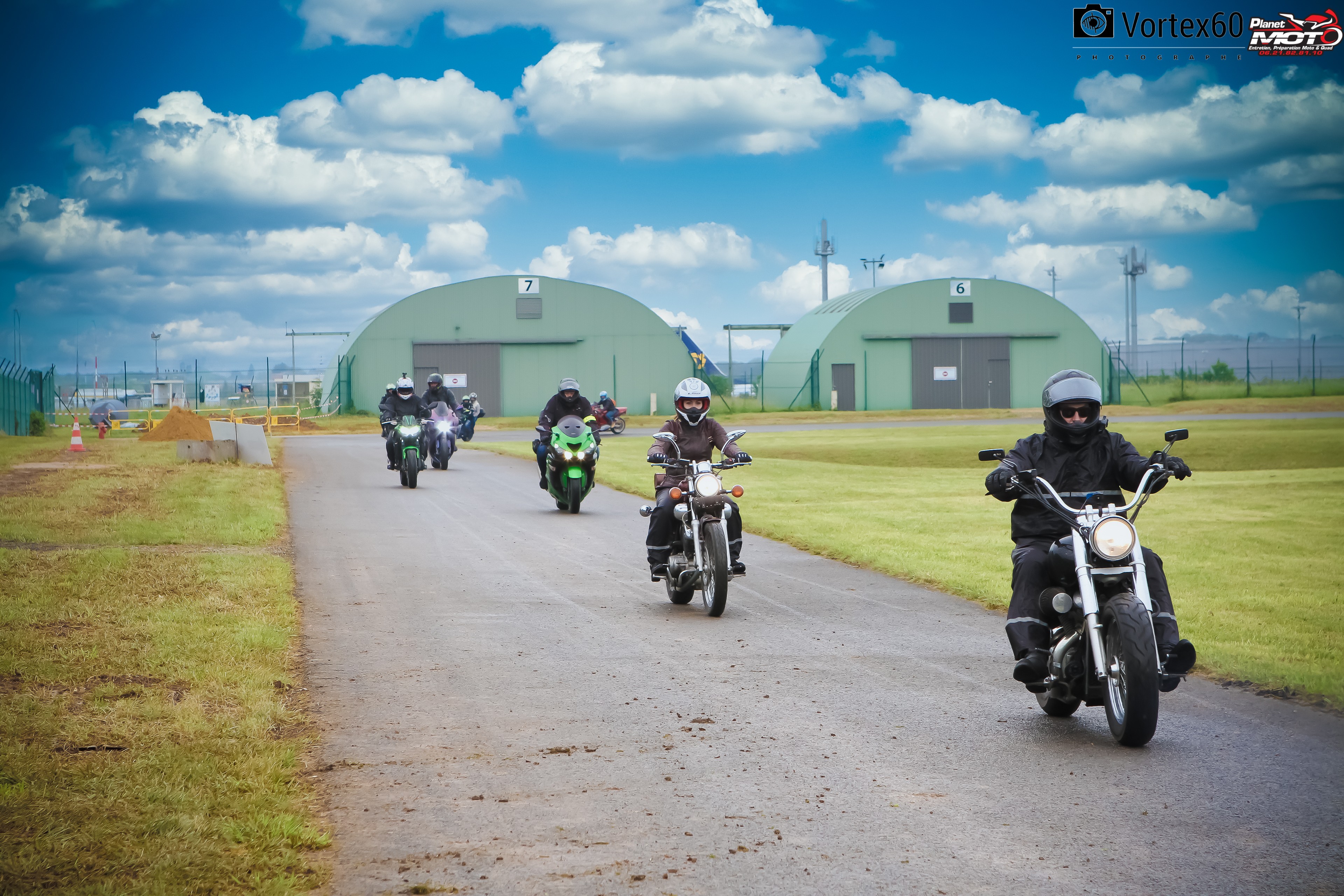 On s'envoi en l'aire avec PLANET MOTO by Vortex60 Photographe