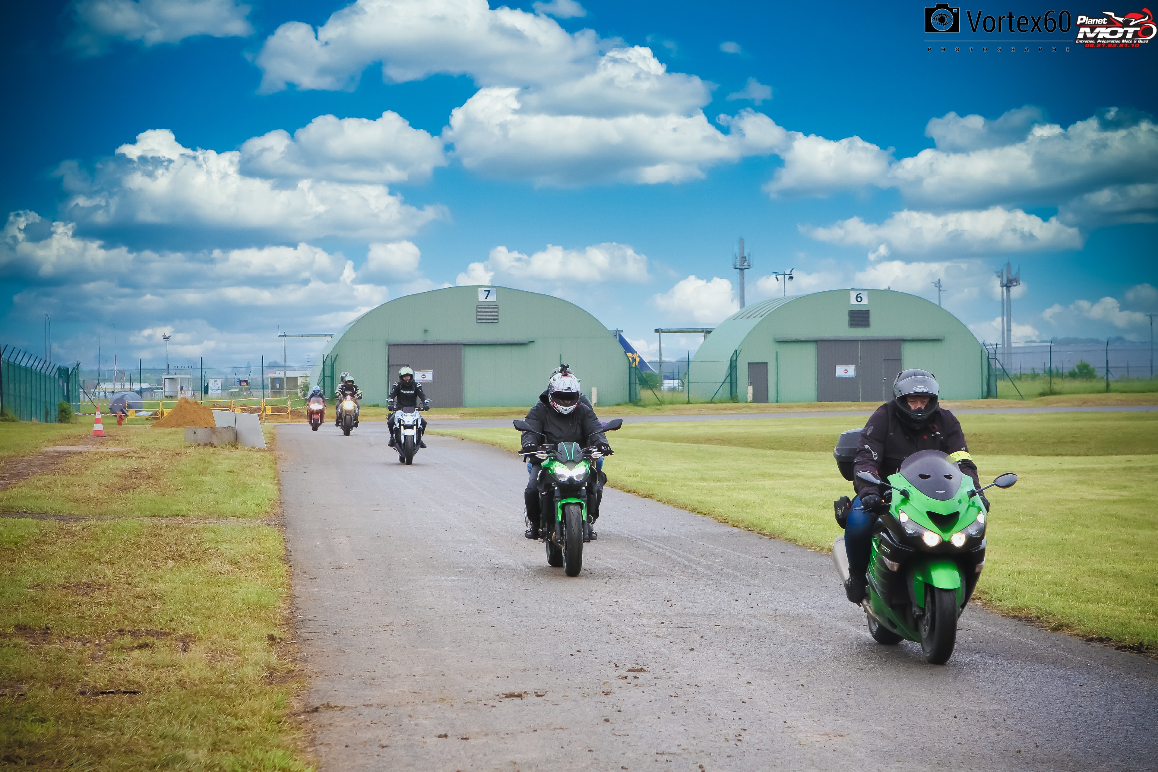 On s'envoi en l'aire avec PLANET MOTO by Vortex60 Photographe