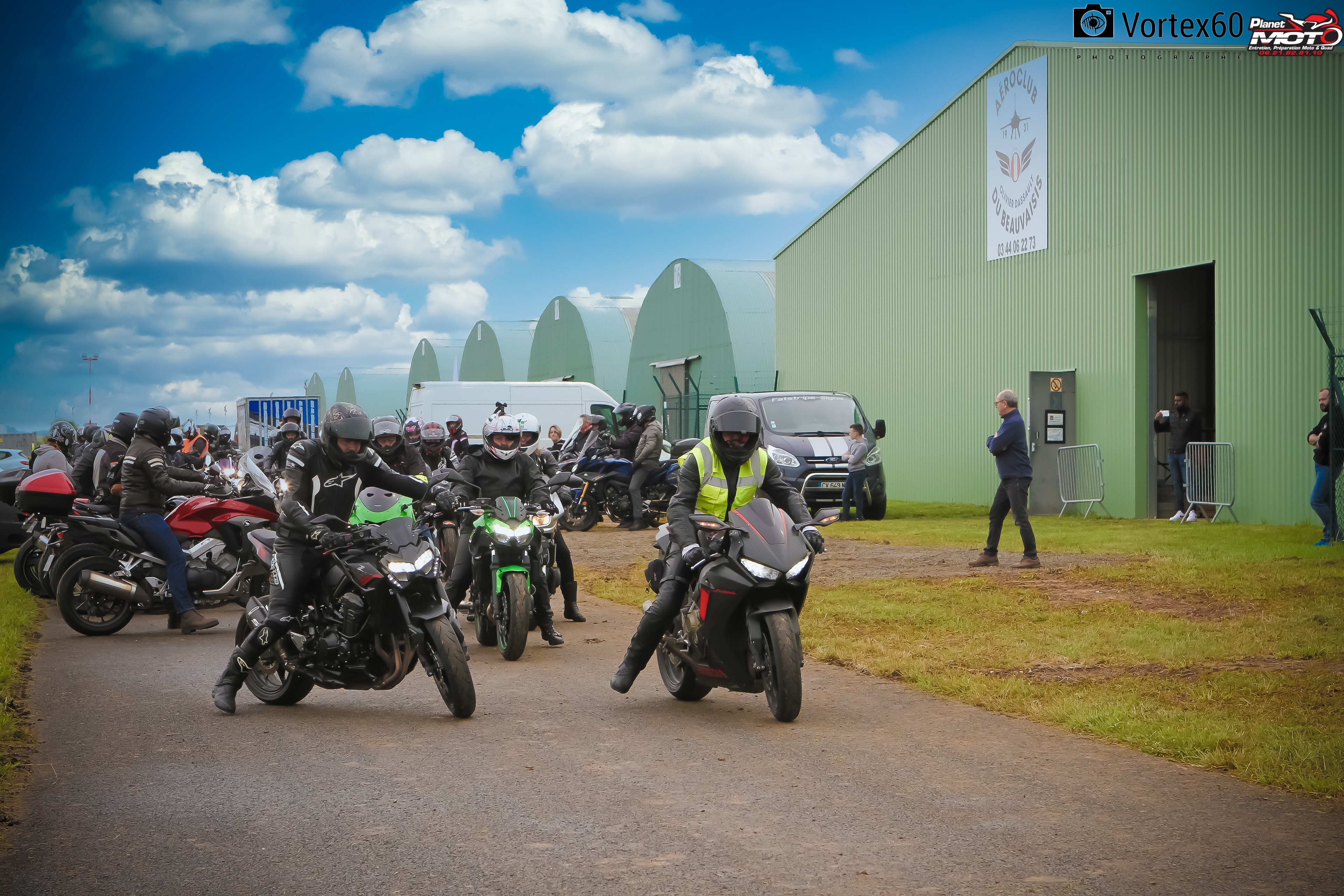 On s'envoi en l'aire avec PLANET MOTO by Vortex60 Photographe
