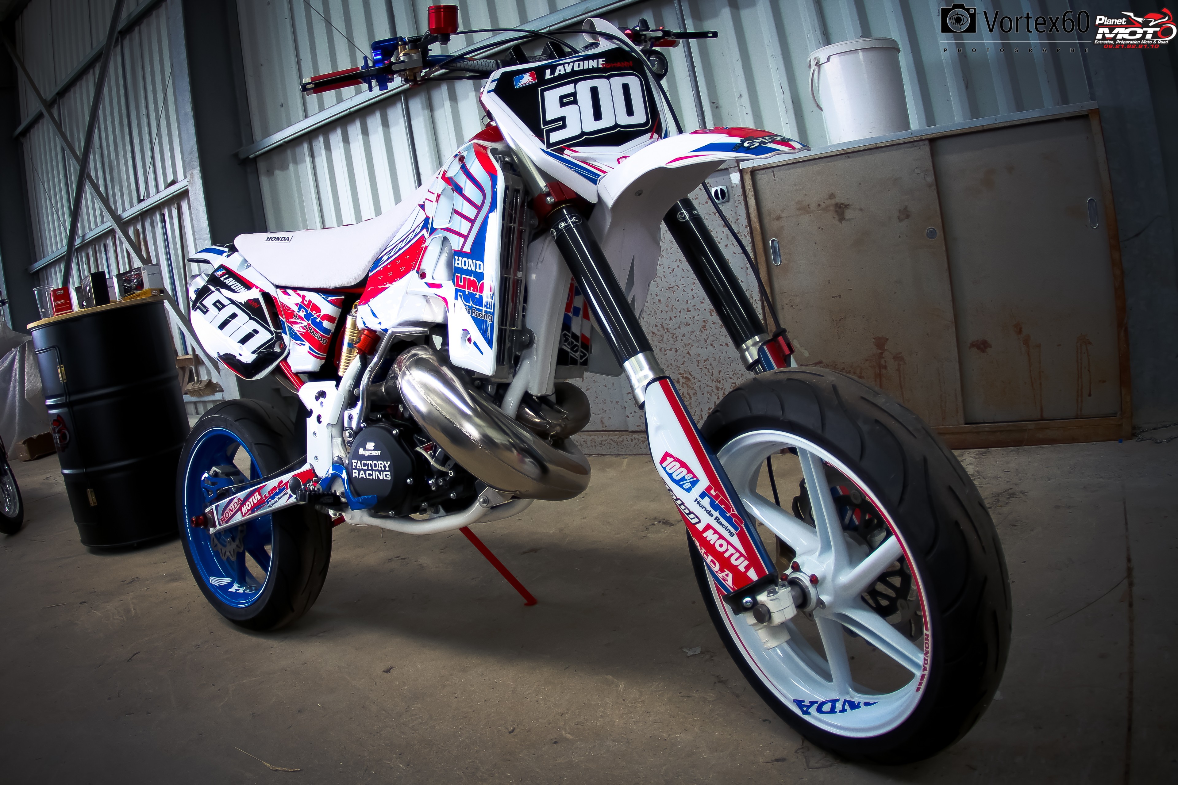 On s'envoi en l'aire avec PLANET MOTO by Vortex60 Photographe
