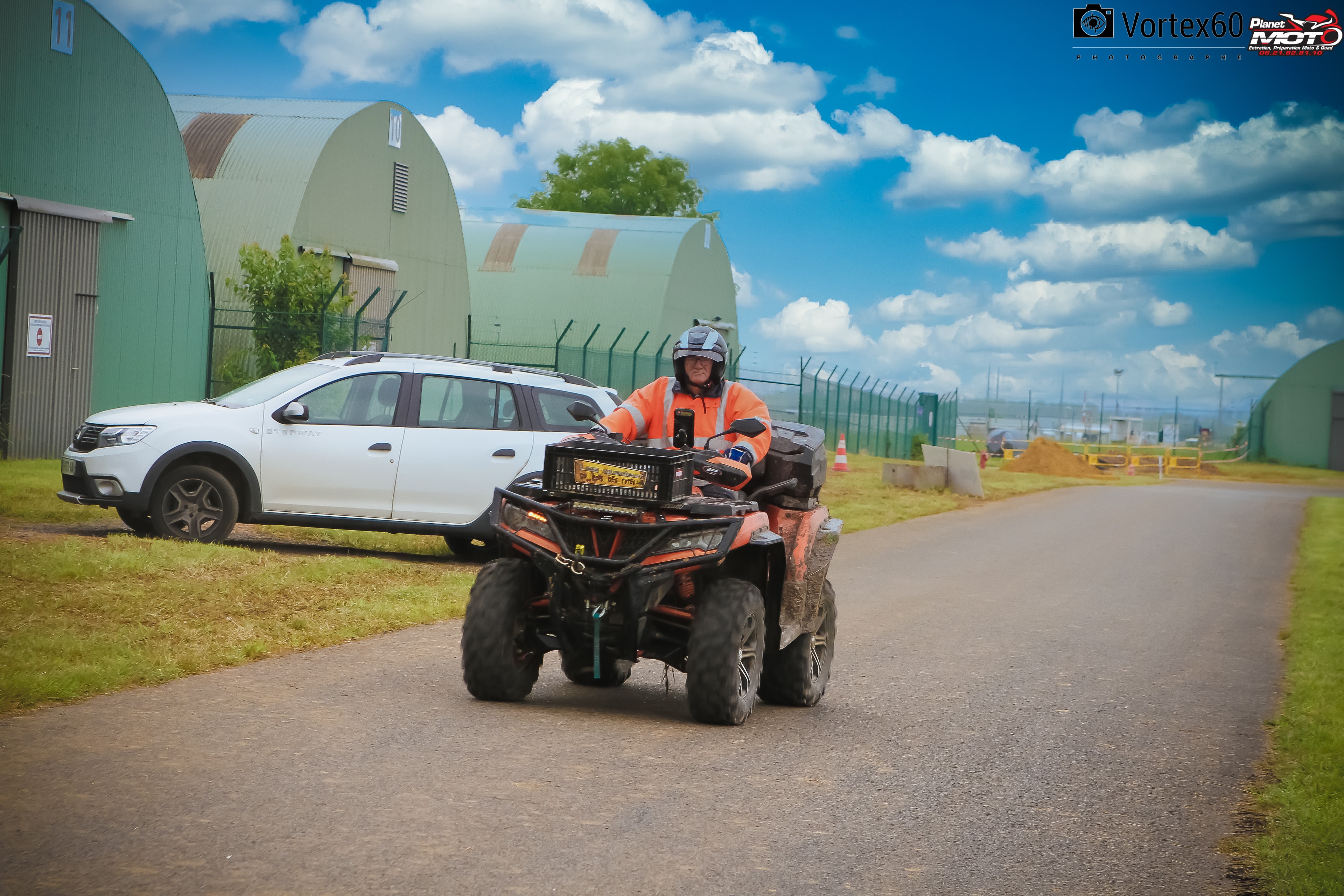 On s'envoi en l'aire avec PLANET MOTO by Vortex60 Photographe