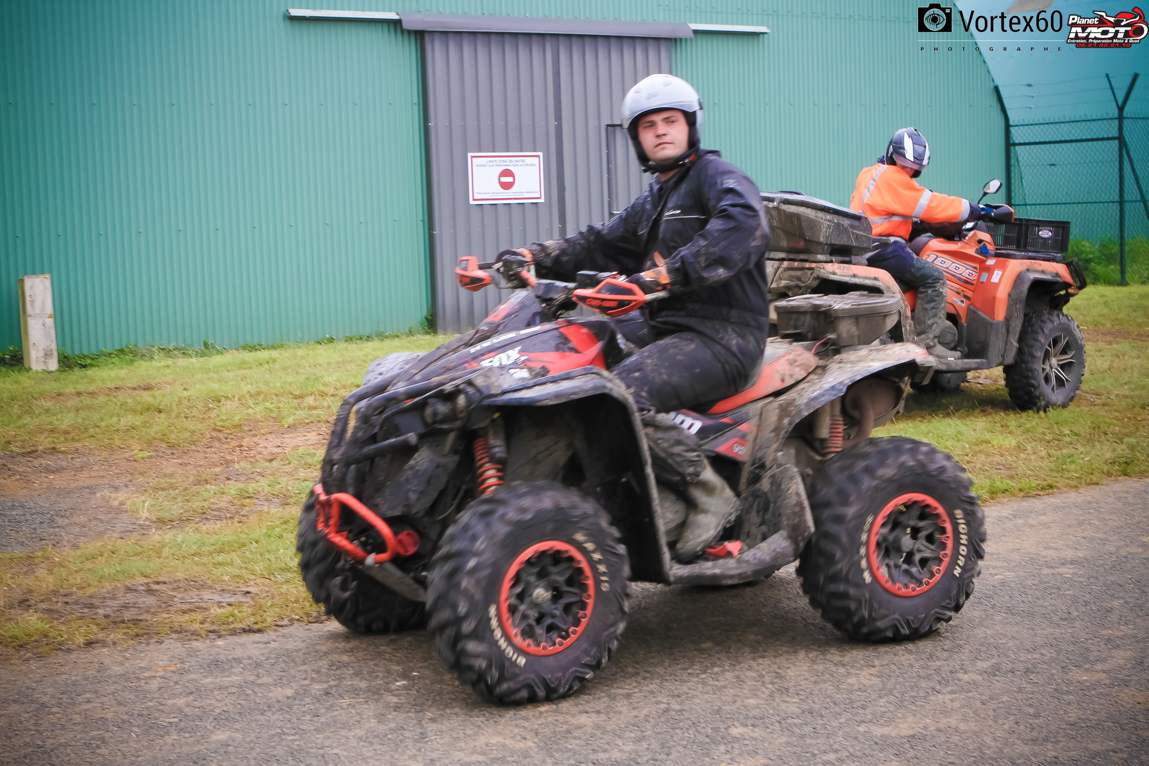 On s'envoi en l'aire avec PLANET MOTO by Vortex60 Photographe