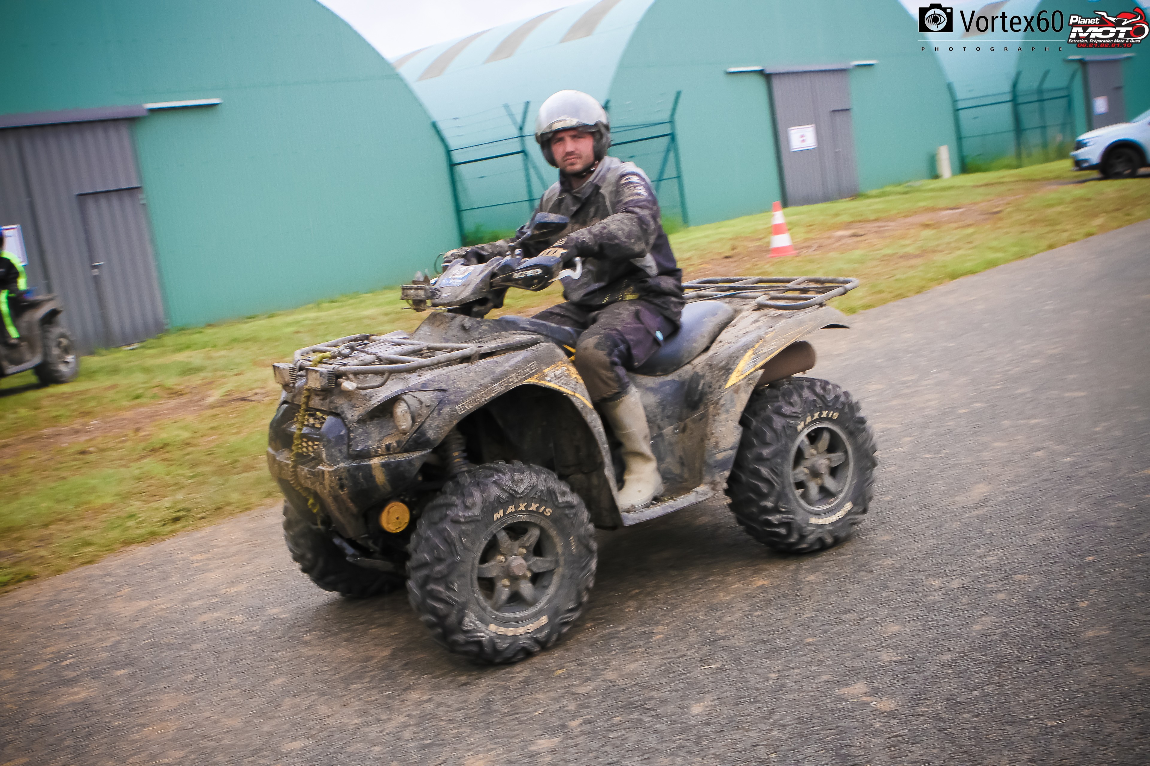 On s'envoi en l'aire avec PLANET MOTO by Vortex60 Photographe