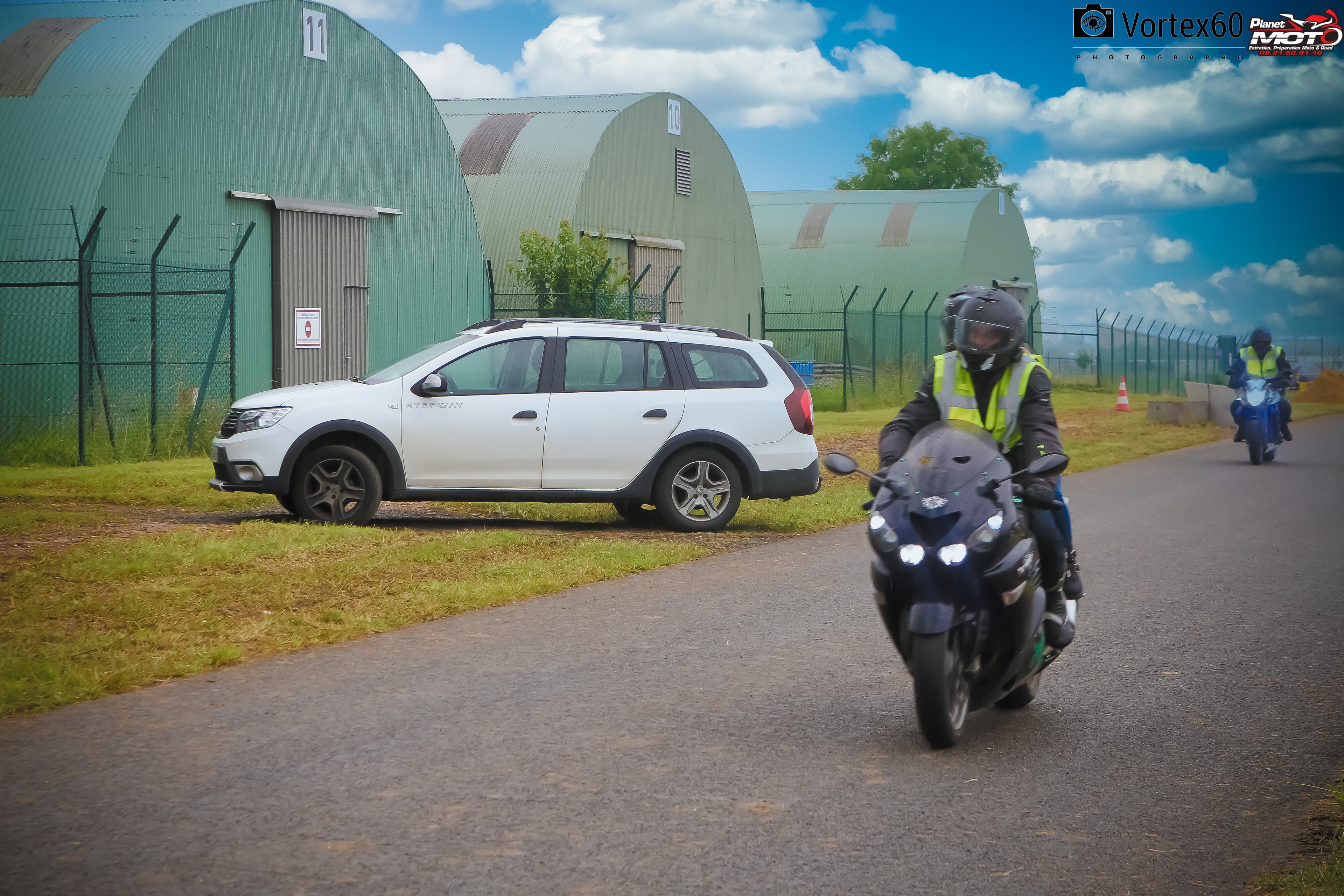On s'envoi en l'aire avec PLANET MOTO by Vortex60 Photographe