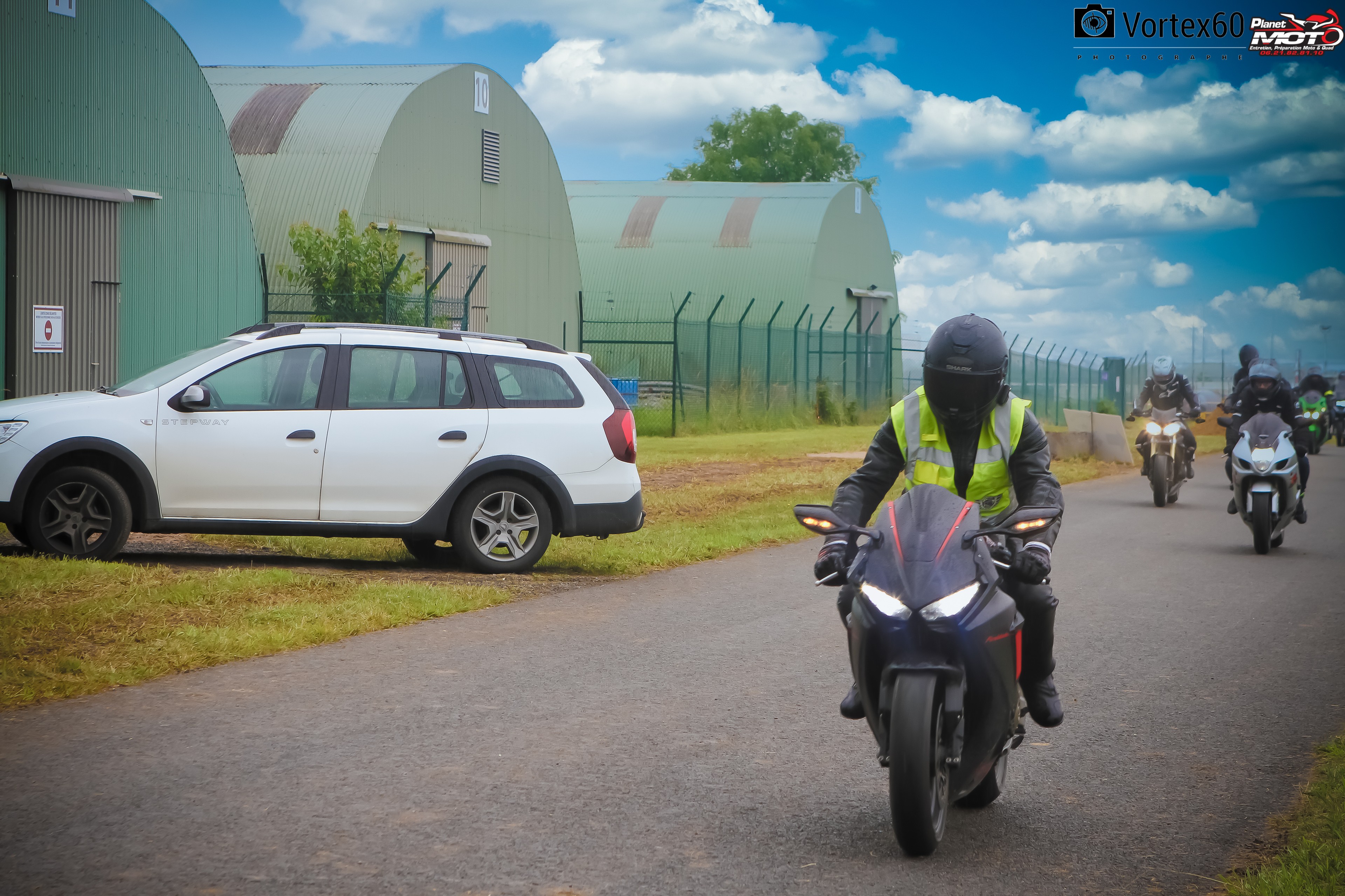 On s'envoi en l'aire avec PLANET MOTO by Vortex60 Photographe