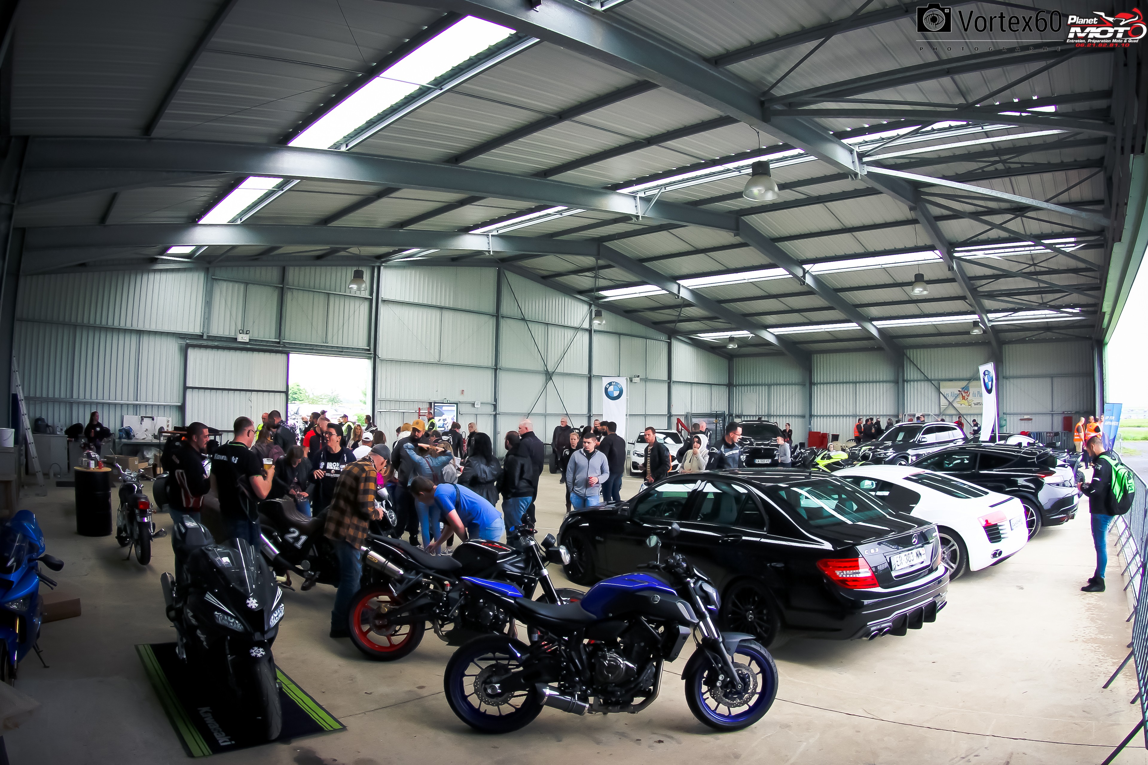 On s'envoi en l'aire avec PLANET MOTO by Vortex60 Photographe